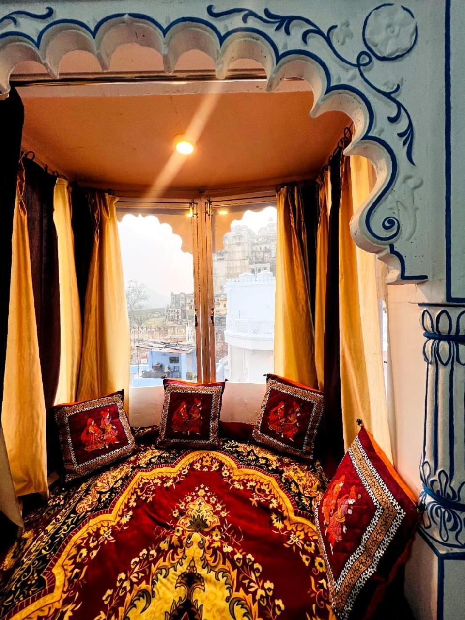 The Palace View Homestay & Restaurant Bundi Exterior photo
